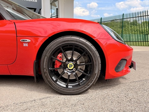 Lotus Elise Sport 220