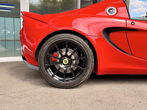 Lotus Elise Sport 220