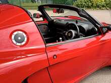 LOTUS ELISE SPORT 220 FINISHED IN ARDENT RED