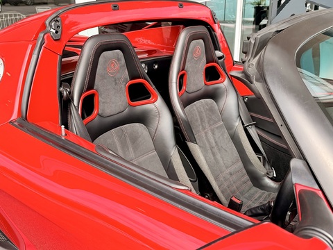 Lotus Elise Sport 220
