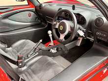 LOTUS ELISE SPORT 220 FINISHED IN ARDENT RED