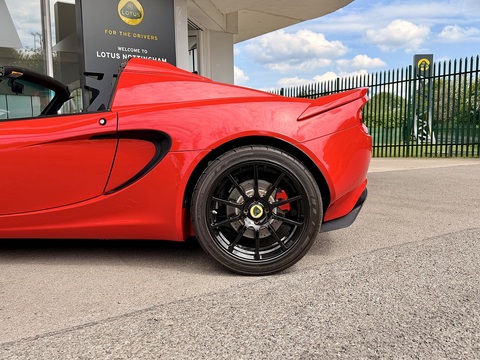 Lotus Elise Sport 220
