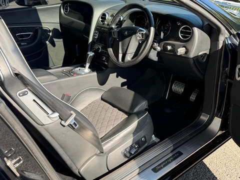 6.0 GT Supersports Coupe 2dr Petrol Automatic (388 g/km, 621 bhp)