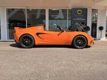 LOTUS ELISE SPORT 220 IN METALLIC ORANGE