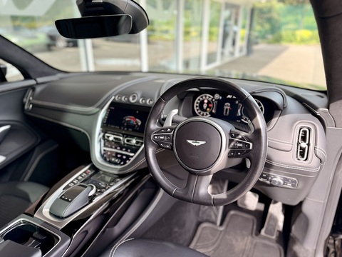 4.0 V8 SUV 5dr Petrol Auto 4WD Euro 6 (s/s) (550 ps)