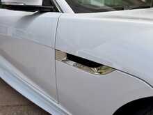JAGUAR F-TYPE V6 BRITISH DESIGN EDITION GLACIER WHITE