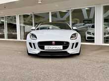 JAGUAR F-TYPE V6 BRITISH DESIGN EDITION GLACIER WHITE