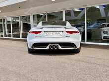JAGUAR F-TYPE V6 BRITISH DESIGN EDITION GLACIER WHITE