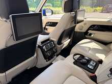 RANGE ROVER P525 SV AUTOBIOGRAPHY IN VELOCITY BLUE
