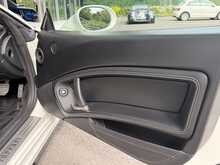 FERRARI CALIFORNIA FINISHED IN BIANCO AVUS