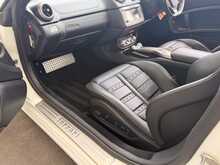 FERRARI CALIFORNIA FINISHED IN BIANCO AVUS