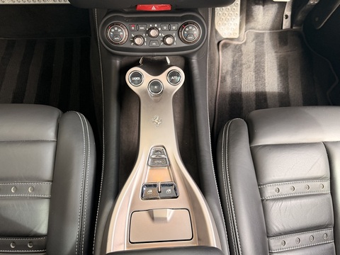 4.3 Convertible 2dr Petrol F1 DCT Euro 5 (453 bhp)