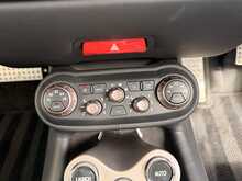 FERRARI CALIFORNIA FINISHED IN BIANCO AVUS
