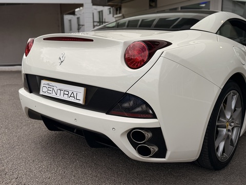 4.3 Convertible 2dr Petrol F1 DCT Euro 5 (453 bhp)