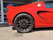 LOTUS ELISE SPORT 220 FINISHED IN ARDENT RED