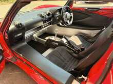 LOTUS ELISE SPORT 220 FINISHED IN ARDENT RED