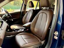 BMW X1 FINISHED IN PHYTONIC BLUE