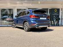BMW X1 FINISHED IN PHYTONIC BLUE