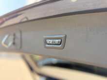 BMW X1 FINISHED IN PHYTONIC BLUE
