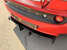 LOTUS ELISE CUP 250 FINISHED IN ARDENT RED