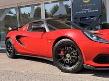 LOTUS ELISE CUP 250 FINISHED IN ARDENT RED