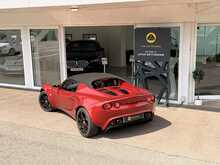 LOTUS ELISE FINISHED IN RUBY RED