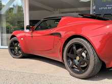 LOTUS ELISE FINISHED IN RUBY RED