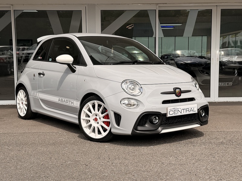 1.4 T-Jet EsseEsse Hatchback 3dr Petrol Manual Euro 6 (180 bhp)