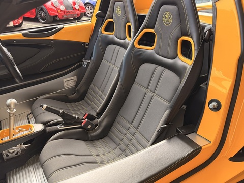 Sport 220 1.8 Convertible Manual Petrol