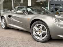 LOTUS ELISE S1 FINISHED IN METALLIC GREY