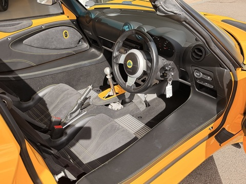 1.8 Sport 220 Convertible 2dr Petrol Manual Euro 6 (220 ps)