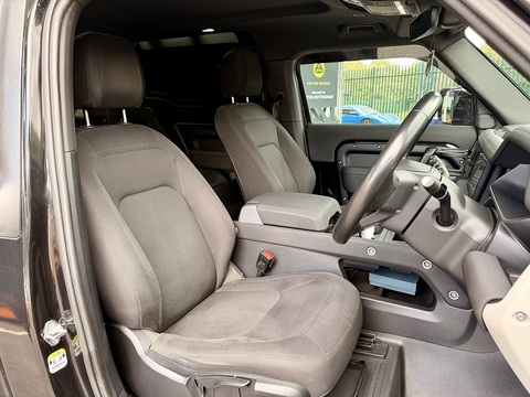 3.0 D250 MHEV Hard Top SUV 3dr Diesel Auto 4WD SWB Euro 6 (s/s) (250 ps)