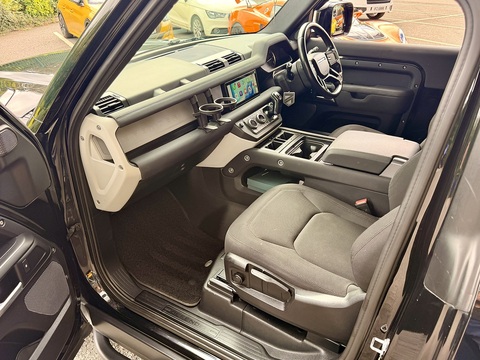3.0 D250 MHEV Hard Top SUV 3dr Diesel Auto 4WD SWB Euro 6 (s/s) (250 ps)