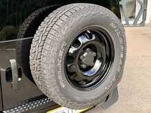 LAND ROVER DEFENDER 90 D250 COMMERCIAL