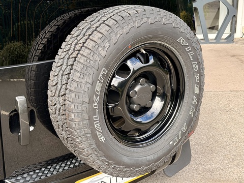 3.0 D250 MHEV Hard Top SUV 3dr Diesel Auto 4WD SWB Euro 6 (s/s) (250 ps)