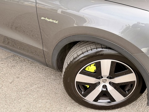3.0 V6 E-Hybrid 25.9kWh SUV 5dr Petrol Plug-in Hybrid TiptronicS 4WD Euro 6 (s/s) (470 ps)