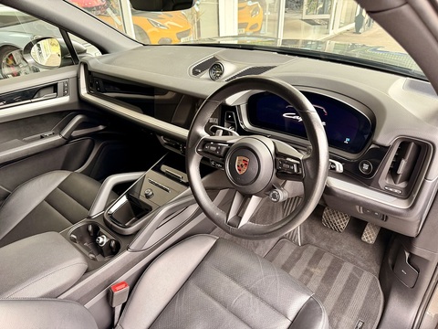 3.0 V6 E-Hybrid 25.9kWh SUV 5dr Petrol Plug-in Hybrid TiptronicS 4WD Euro 6 (s/s) (470 ps)