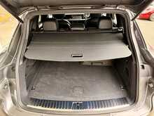 PORSCHE CAYENNE E HYBRID FINISHED IN QUARTZITE GREY