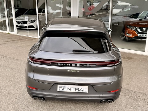3.0 V6 E-Hybrid 25.9kWh SUV 5dr Petrol Plug-in Hybrid TiptronicS 4WD Euro 6 (s/s) (470 ps)