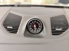 PORSCHE CAYENNE E HYBRID FINISHED IN QUARTZITE GREY