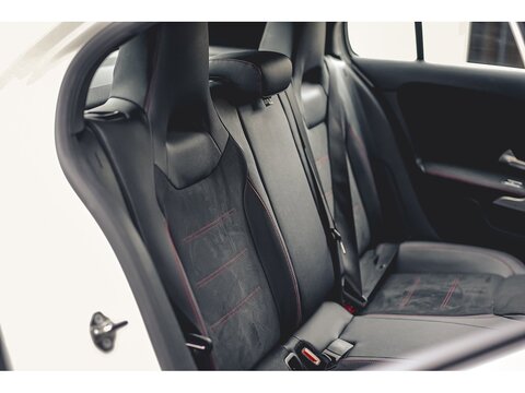 2.0 A250 AMG Line Hatchback 5dr Petrol 7G-DCT Euro 6 (s/s) (224 ps)