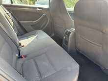 Volkswagen Jetta TDI BlueMotion Tech SE