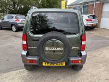 Suzuki Jimny VVT SZ4
