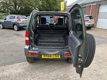 Suzuki Jimny VVT SZ4