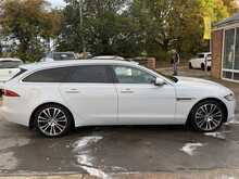 Jaguar XF d Portfolio