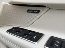 Jaguar XF d Portfolio