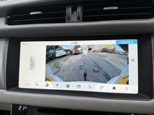 Jaguar XF d Portfolio