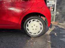 Toyota AYGO VVT-i x-play