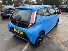 Toyota AYGO VVT-i x-cite