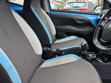 Toyota AYGO VVT-i x-cite